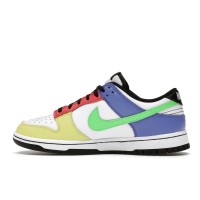 Женские кроссовки Nike Dunk Low Green Strike (W)