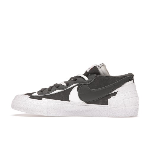 Кроссы Nike Blazer Low sacai Iron Grey - мужская сетка размеров