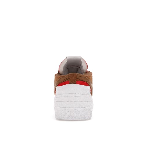 Кроссы Nike Blazer Low sacai British Tan - мужская сетка размеров