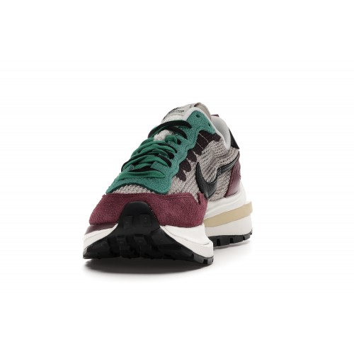 Кроссы Nike Vaporwaffle sacai Villain Red Neptune Green - мужская сетка размеров