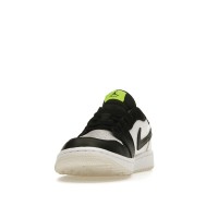 Jordan 1 Retro Low Golf Phantom Volt