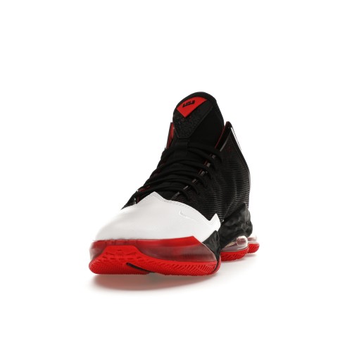 Кроссы Nike LeBron 19 Low Black White University Red - мужская сетка размеров