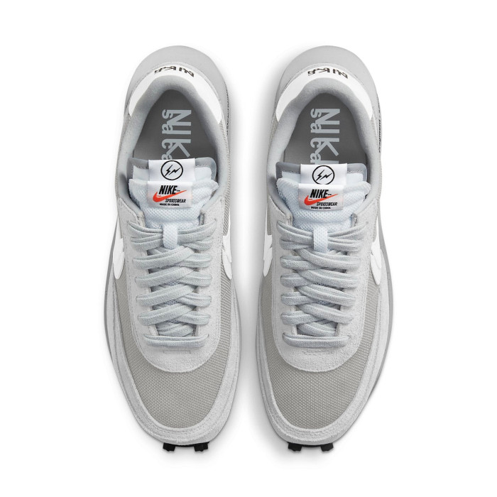 Fragment Design x sacai x Nike LDV Waffle Light Smoke Grey - мужская сетка размеров Fragment Design x sacai x Nike LDV Waffle Light Smoke Grey - мужская сетка размеров