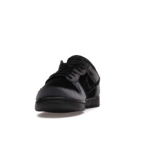 Кроссовки Nike Dunk Low Dover Street Market Triple Black Velvet