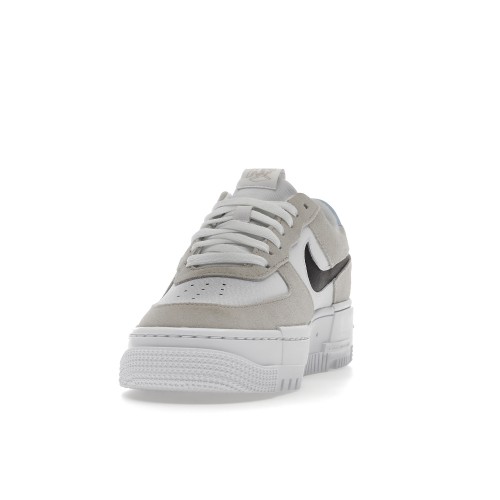 Кроссы Nike Air Force 1 Low Pixel Desert Sand (W) - женская сетка размеров
