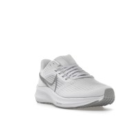Женские кроссовки Nike Air Zoom Pegasus 39 White Pure Platinum (W)