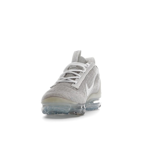 Кроссы Nike Air VaporMax 2021 FK Light Bone (W) - женская сетка размеров