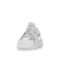 Женские кроссовки Nike Air Huarache Triple White (2021) (W)