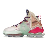 Кроссовки Nike LeBron 19 Valentines Day Love Letter