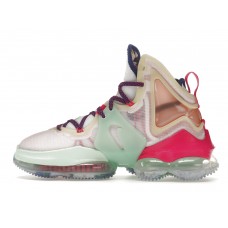 Кроссовки Nike LeBron 19 Valentines Day Love Letter