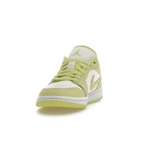 Женские Jordan 1 Low Limelight (W)