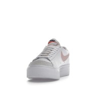 Женские кроссовки Nike Blazer Low Platform Pink Glaze (W)