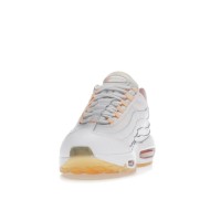 Женские Nike Air Max 95 White Arctic Punch Melon Tint (W)
