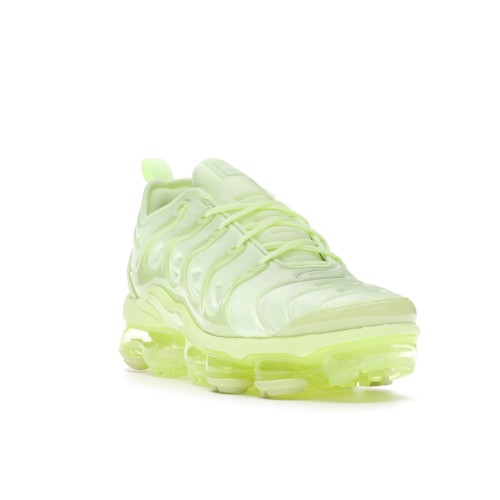 Кроссы Nike Air VaporMax Plus Barely Volt (W) - женская сетка размеров