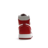 Женские Jordan 1 Retro High OG Varsity Red (W)