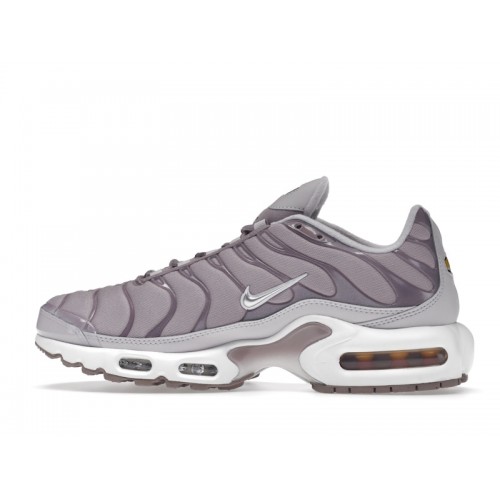 Кроссы Nike Air Max Plus Plum Fog (W) - женская сетка размеров