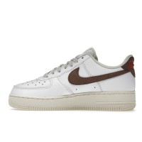 Женские кроссовки Nike Air Force 1 07 LX Coconut (W)