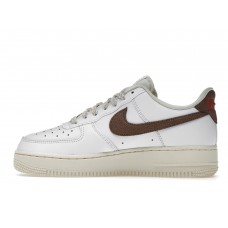 Женские кроссовки Nike Air Force 1 07 LX Coconut (W)