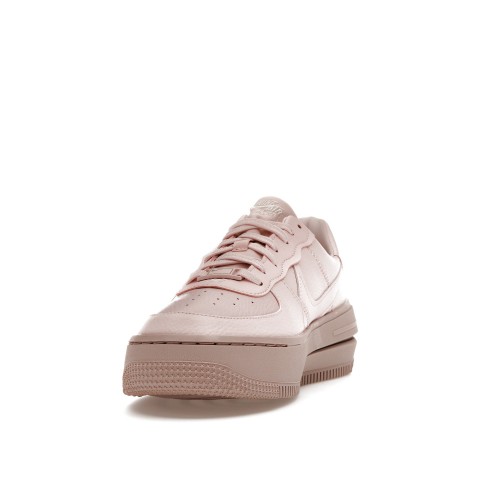 Кроссы Nike Air Force 1 PLT.AF.ORM Atmosphere Pink Oxford (W) - женская сетка размеров