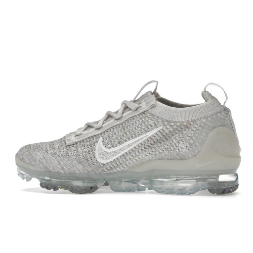 Кроссы Nike Air VaporMax 2021 Flyknit Phantom Summit White (W) - женская сетка размеров