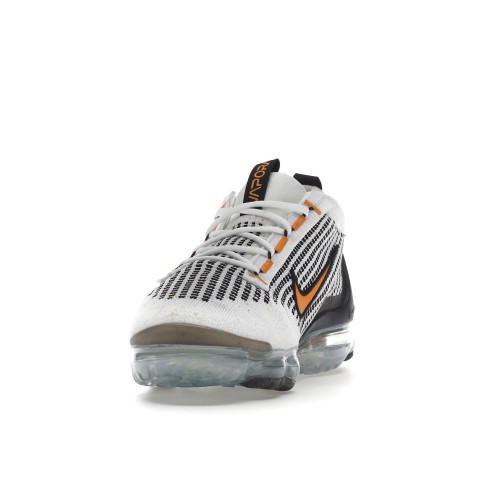 Кроссы Nike Air VaporMax 2021 FK White Black Kumquat - мужская сетка размеров