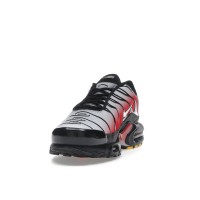 Nike Air Max Plus Pure Platinum University Red Black White