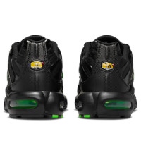 Nike Air Max Plus Black Green Strike