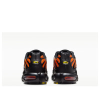 Nike Air Max Plus Black Total Orange