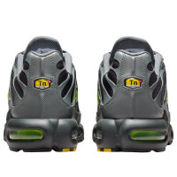 Nike Air Max Plus Smoke Grey Volt
