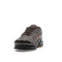 Nike Air Max Plus Baroque Brown Safety Orange