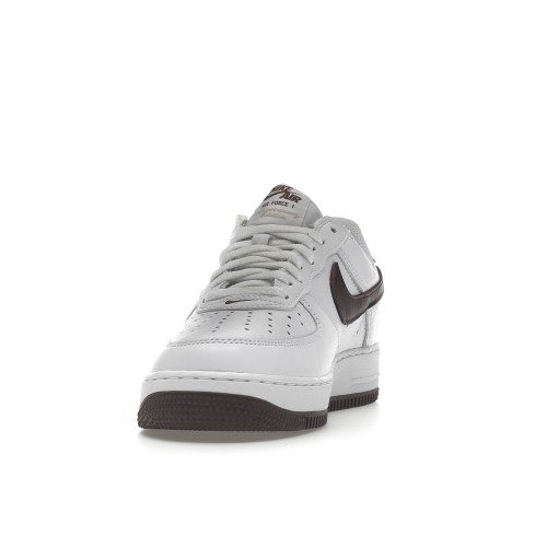 Кроссы Nike Air Force 1 07 Low Color of the Month White Chocolate (2022) - мужская сетка размеров