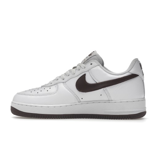 Кроссы Nike Air Force 1 07 Low Color of the Month White Chocolate (2022) - мужская сетка размеров