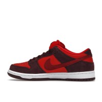 Кроссовки Nike SB Dunk Low Cherry