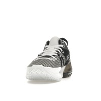 Nike LeBron Witness 7 White Black Metallic Silver