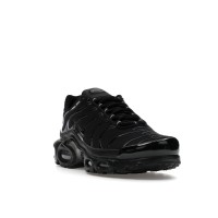Женские Nike Air Max Plus Triple Black (W)