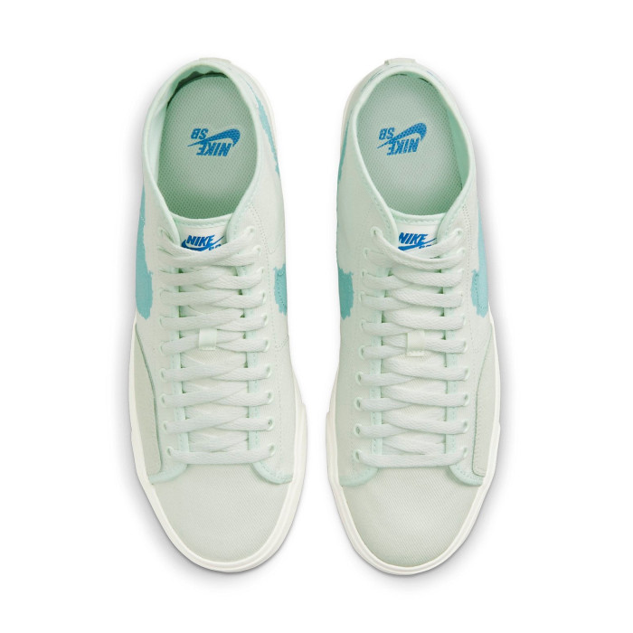 Nike SB Blazer Court Mid PRM Barely Green - мужская сетка размеров Nike SB Blazer Court Mid PRM Barely Green - мужская сетка размеров