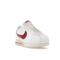 Женские кроссовки Nike Cortez Red Stardust Cedar (W)