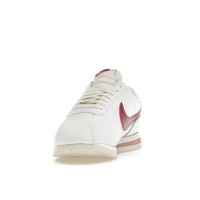 Женские кроссовки Nike Cortez Red Stardust Cedar (W)