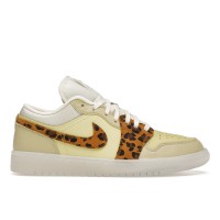 Женские кроссовки Jordan 1 Low SNKRS Day (W)