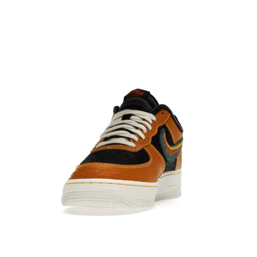 Кроссы Nike Air Force 1 Low Siempre Familia - мужская сетка размеров