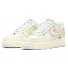 Женские кроссовки Nike Air Force 1 Low 07 LV8 Hangul Day Cream (W)