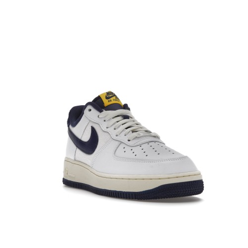 Кроссы Nike Air Force 1 Low 07 LV8 Michigan Varsity Jacket (2021) - мужская сетка размеров