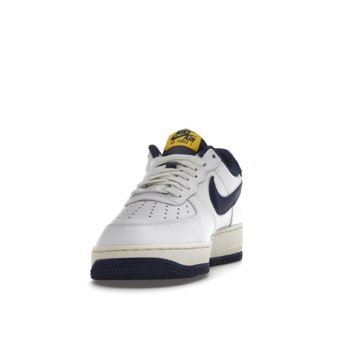 Кроссы Nike Air Force 1 Low 07 LV8 Michigan Varsity Jacket (2021) - мужская сетка размеров