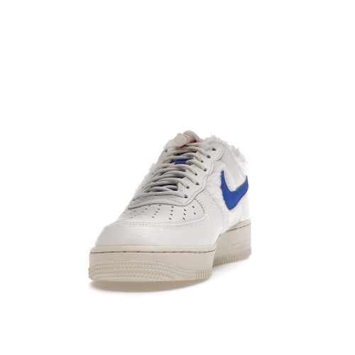 Кроссы Nike Air Force 1 Low 07 Sherpa Fleece (W) - женская сетка размеров