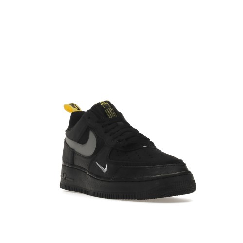 Кроссы Nike Air Force 1 Low Cut Out Swoosh Black - мужская сетка размеров