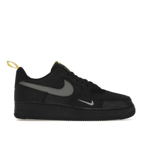 Кроссы Nike Air Force 1 Low Cut Out Swoosh Black - мужская сетка размеров