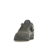 Nike Air Force 1 Low Cut Out Swoosh Grey