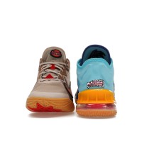 Кроссовки Nike LeBron 18 Low Xbox Controller Set Wile E. vs Roadrunner Space Jam