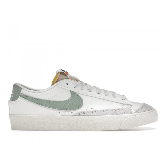 Nike blazer low premium women's online