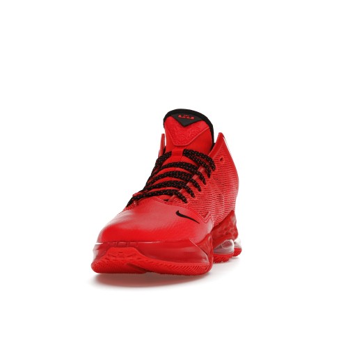 Кроссы Nike LeBron 19 Low Light Crimson - мужская сетка размеров